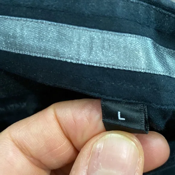 Kenneth Cole Made In Italy Black Dress Shirt. Large - Picture 5 of 7